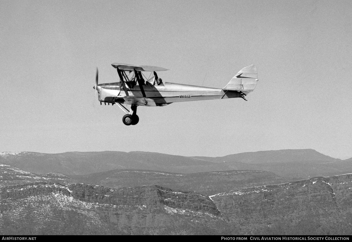 Aircraft Photo of VH-BIJ | De Havilland D.H. 82A Tiger Moth | AirHistory.net #466455