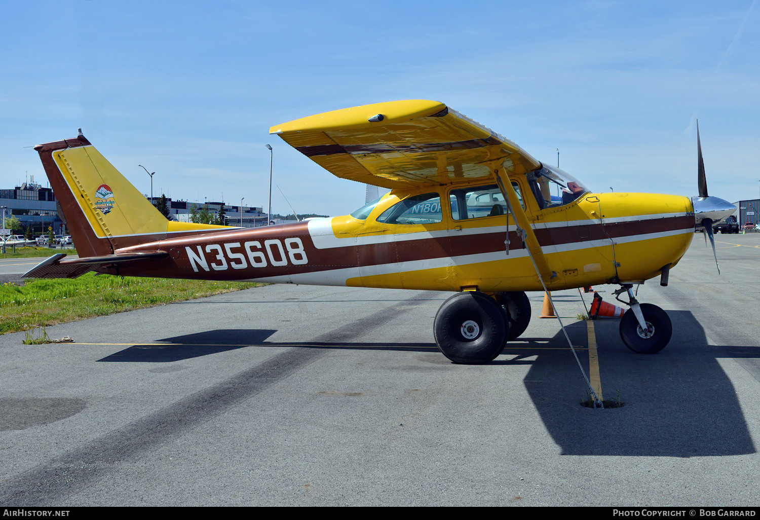 Aircraft Photo of N35608 | Cessna 172I Skyhawk | Scenic Mountain Air - SMA | AirHistory.net #466463