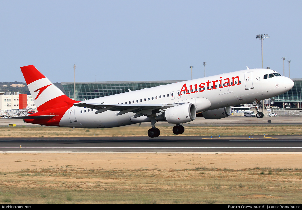 Aircraft Photo of OE-LZB | Airbus A320-214 | Austrian Airlines | AirHistory.net #466557