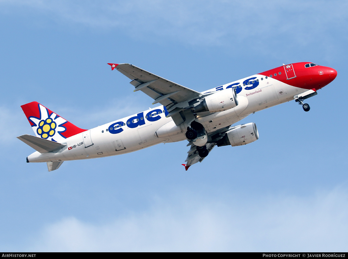 Aircraft Photo of HB-IJW | Airbus A320-214 | Edelweiss Air | AirHistory.net #466568