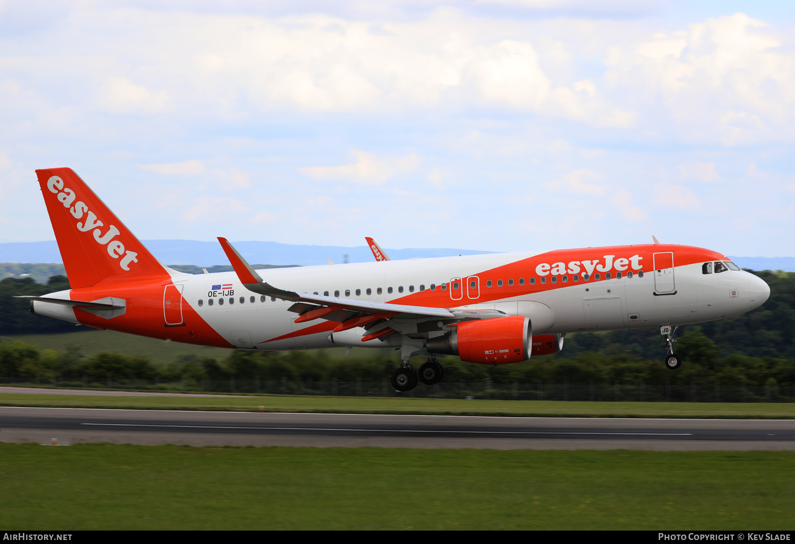 Aircraft Photo of OE-IJB | Airbus A320-214 | EasyJet | AirHistory.net #466621