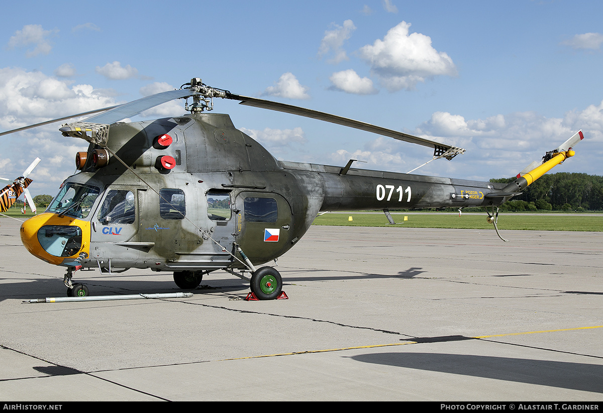 Aircraft Photo of 0711 | Mil Mi-2 | Czechia - Air Force | AirHistory.net #466678