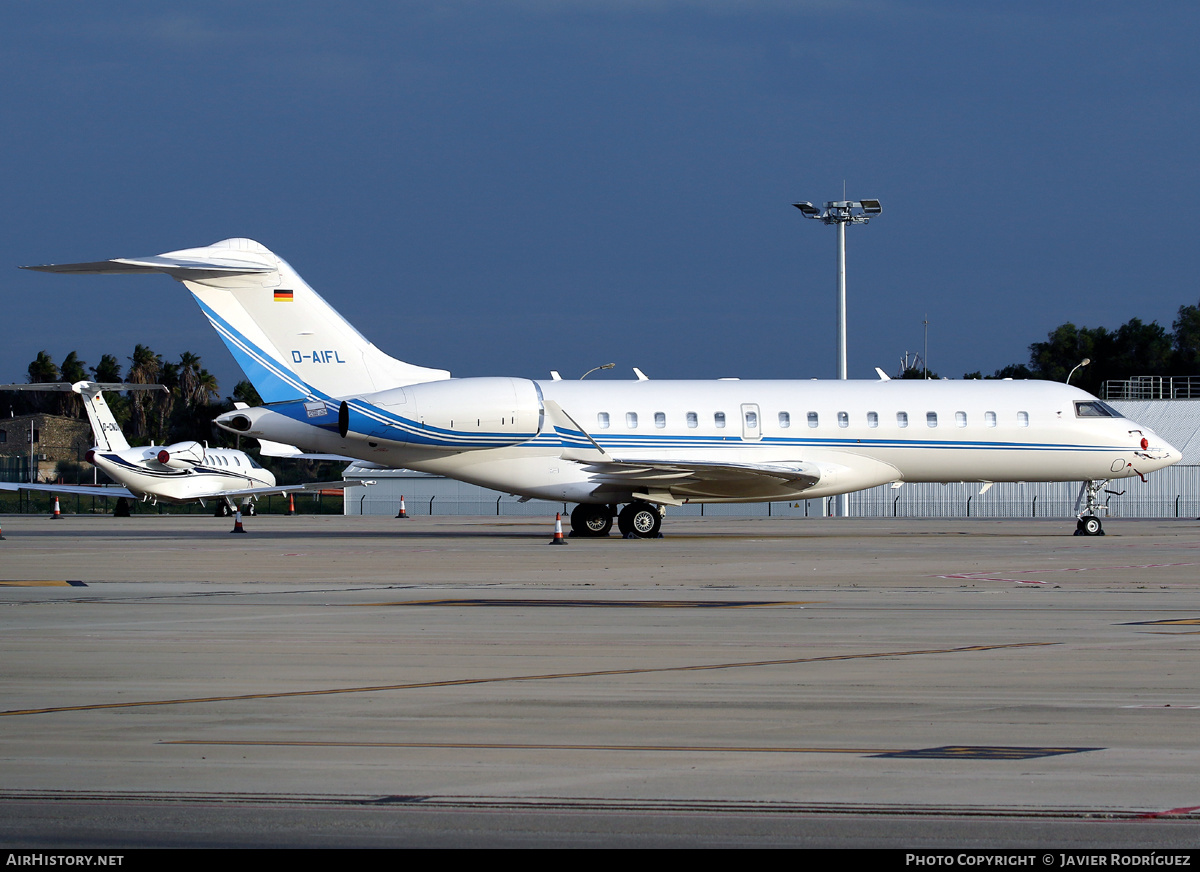 Aircraft Photo of D-AIFL | Bombardier Global 6000 (BD-700-1A10) | AirHistory.net #466728