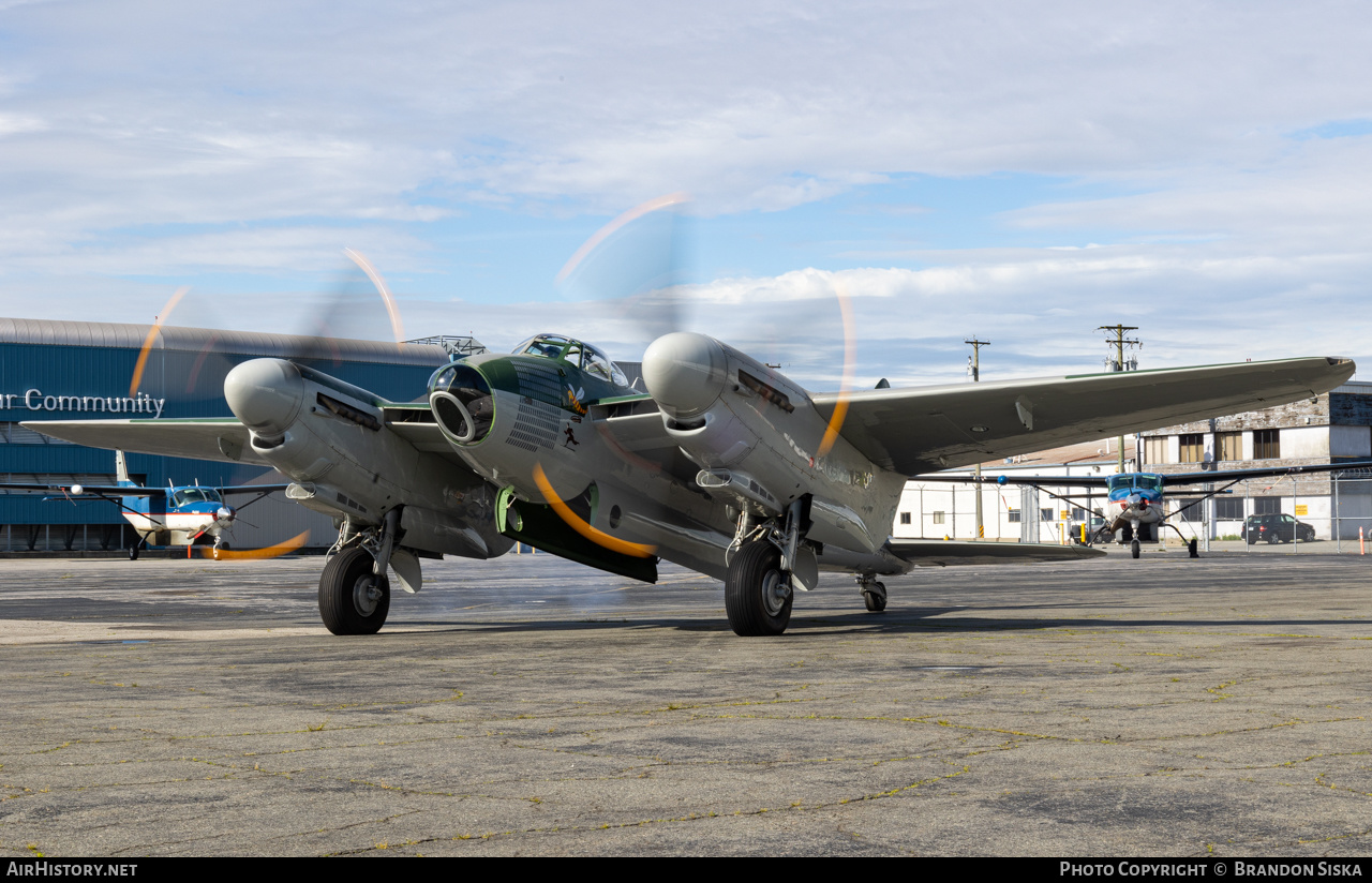 Aircraft Photo of C-FHMJ / VR796 | De Havilland D.H. 98 Mosquito B35 | UK - Air Force | AirHistory.net #466738