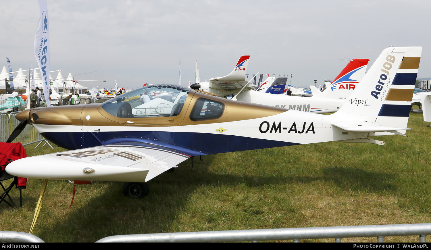 Aircraft Photo of OM-AJA | TomarkAero Viper SD4 | AeroJOB | AirHistory.net #466787