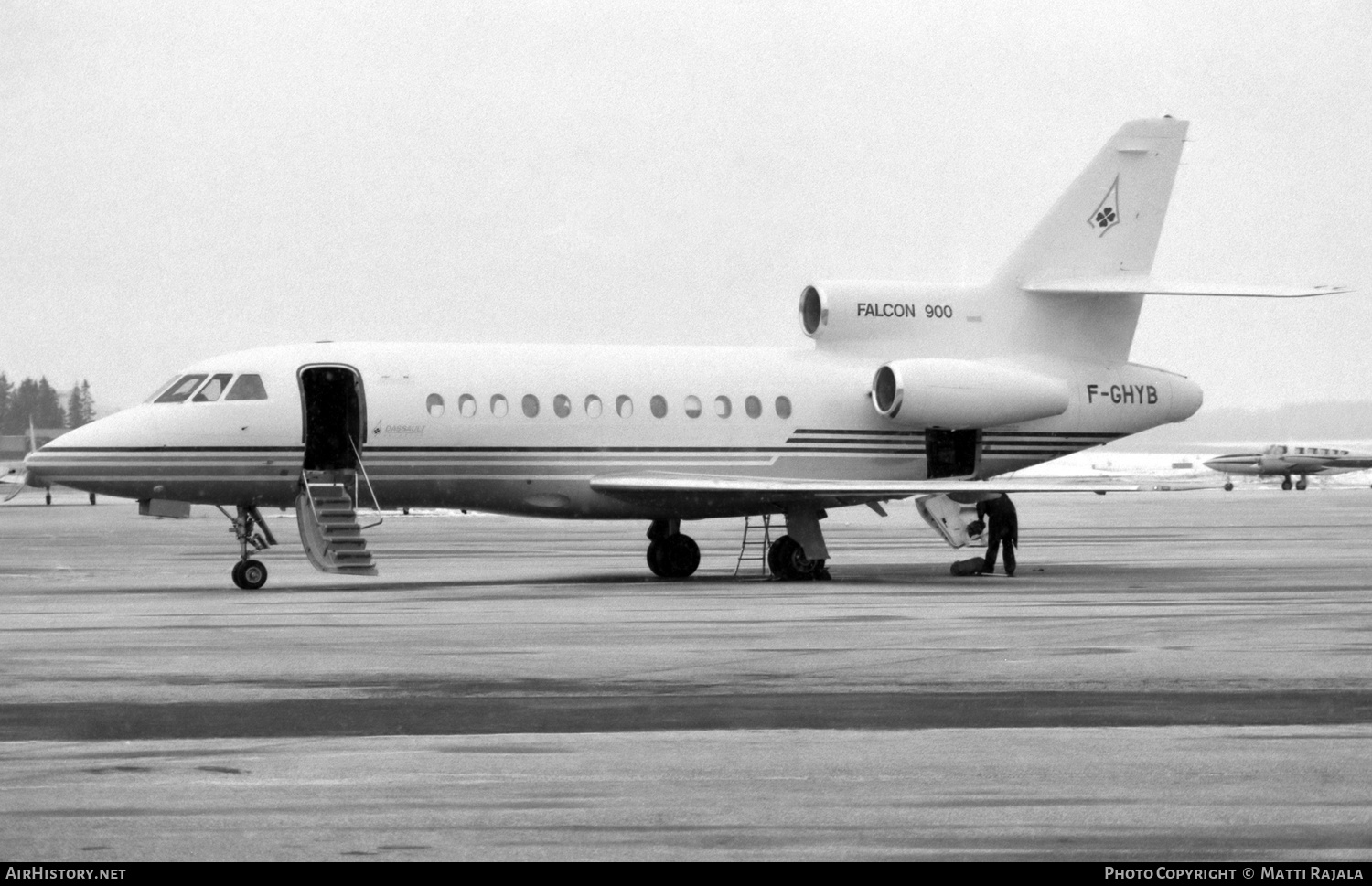 Aircraft Photo of F-GHYB | Dassault Falcon 900B | Dassault Aviation | AirHistory.net #466969