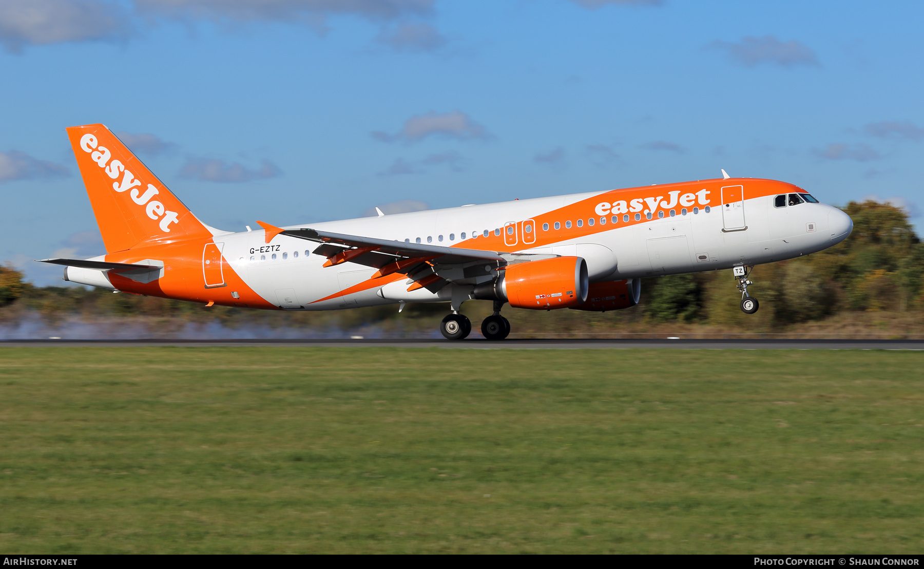 Aircraft Photo of G-EZTZ | Airbus A320-214 | EasyJet | AirHistory.net #467032