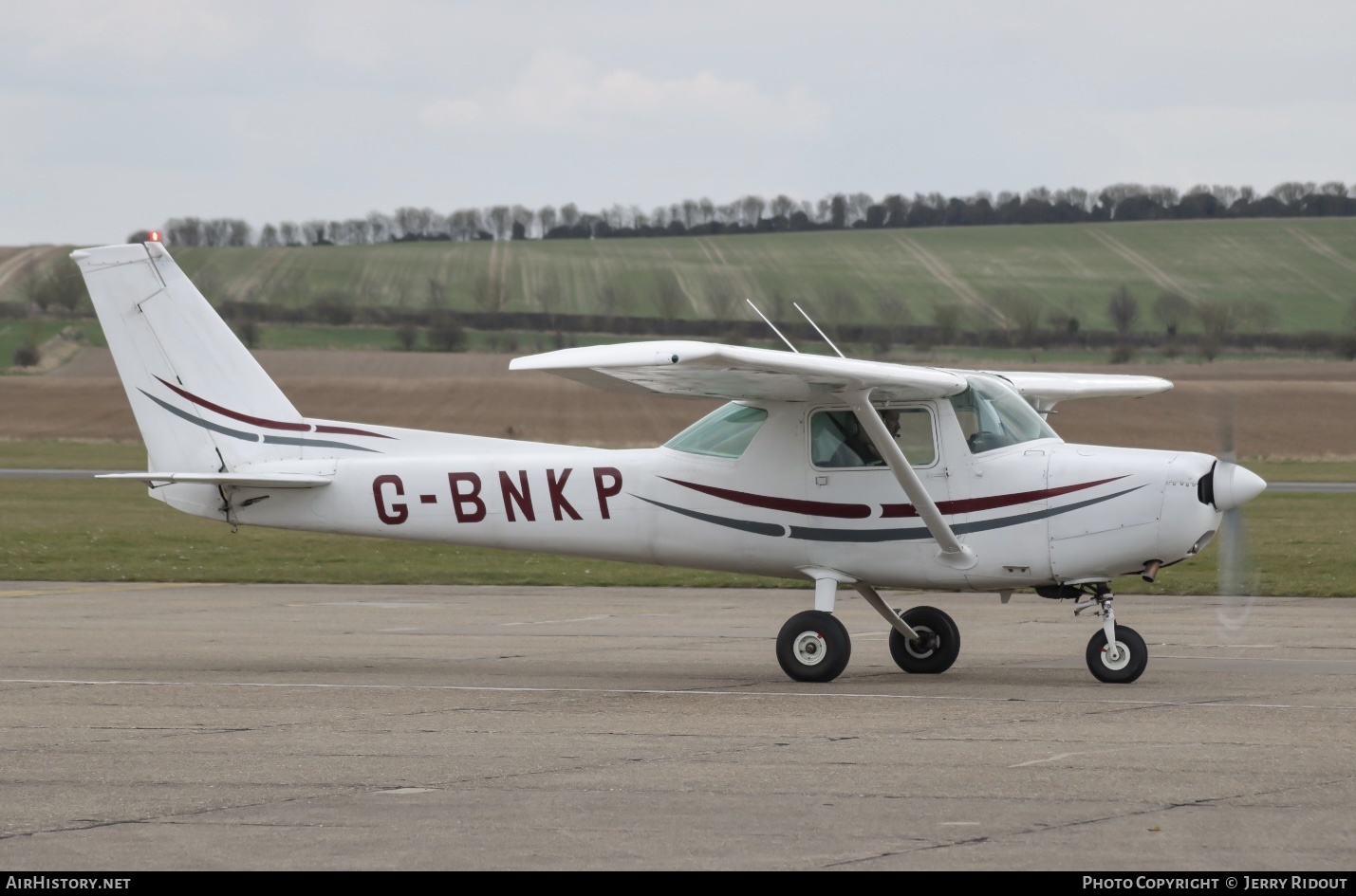 Aircraft Photo of G-BNKP | Cessna 152 | AirHistory.net #467138