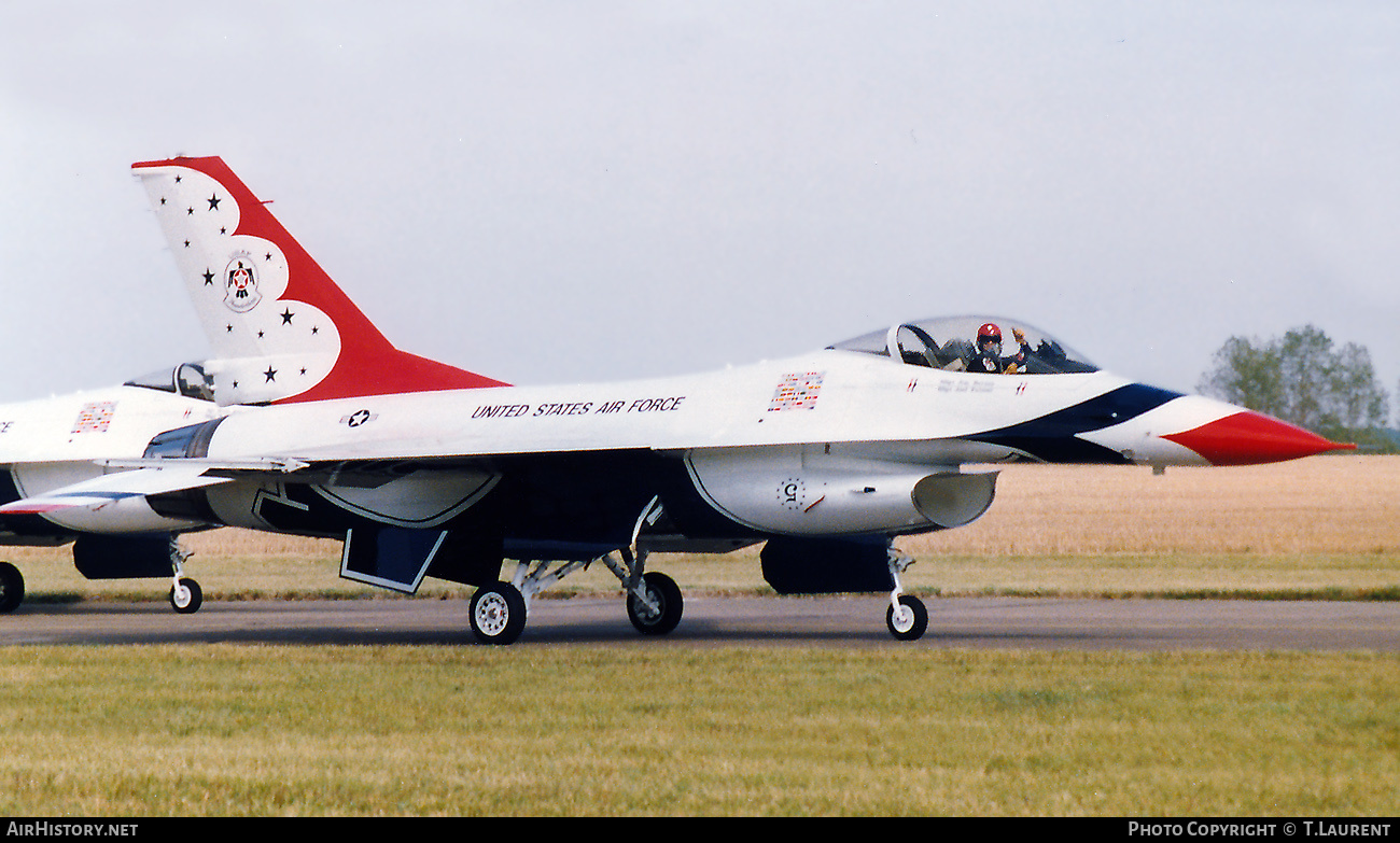 Aircraft Photo of 81-0679 | General Dynamics F-16A Fighting Falcon | USA - Air Force | AirHistory.net #467181
