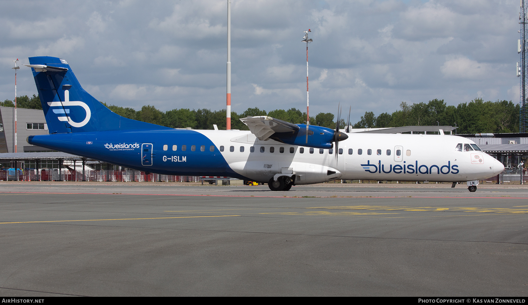 Aircraft Photo of G-ISLM | ATR ATR-72-500 (ATR-72-212A) | Blue Islands | AirHistory.net #467213