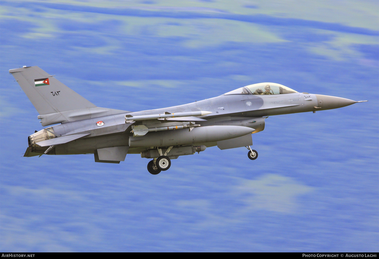 Aircraft Photo of 683 | General Dynamics F-16A/ADF Fighting Falcon | Jordan - Air Force | AirHistory.net #467278