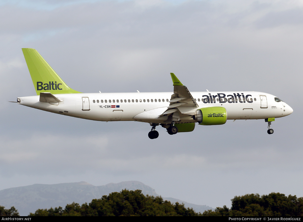 Aircraft Photo of YL-CSN | Airbus A220-371 (BD-500-1A11) | AirBaltic | AirHistory.net #467449