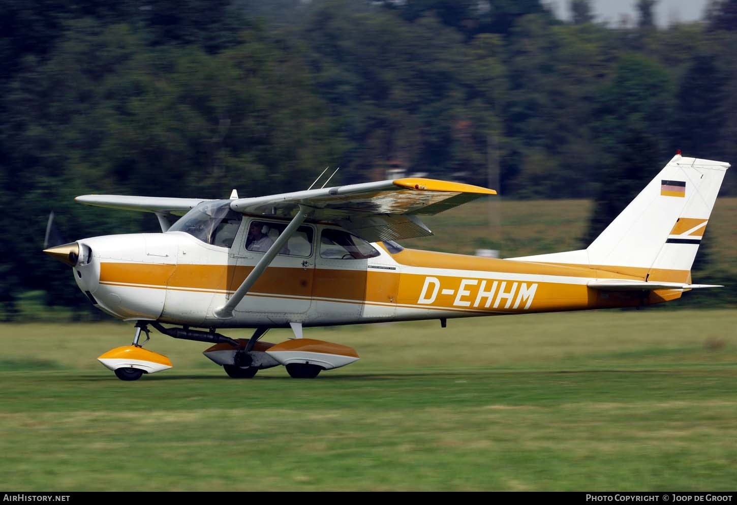 Aircraft Photo of D-EHHM | Reims F172H Skyhawk | AirHistory.net #467533