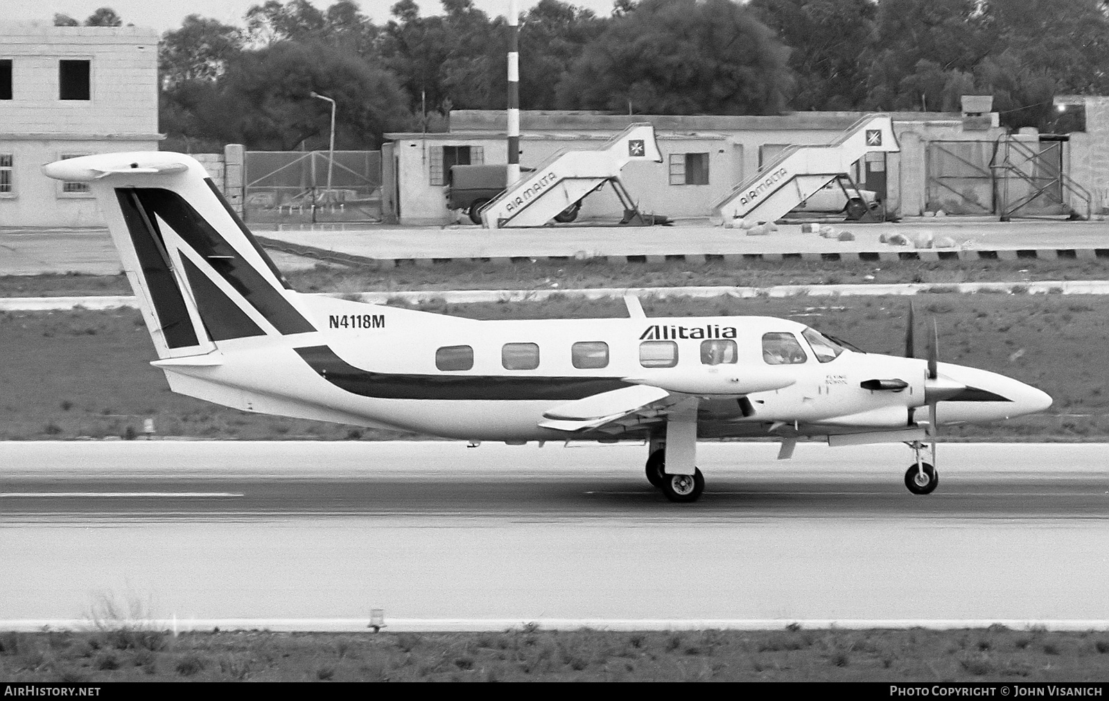 Aircraft Photo of N4118M | Piper PA-42-720 Cheyenne IIIA | Alitalia - Scuola di Volo | AirHistory.net #467611