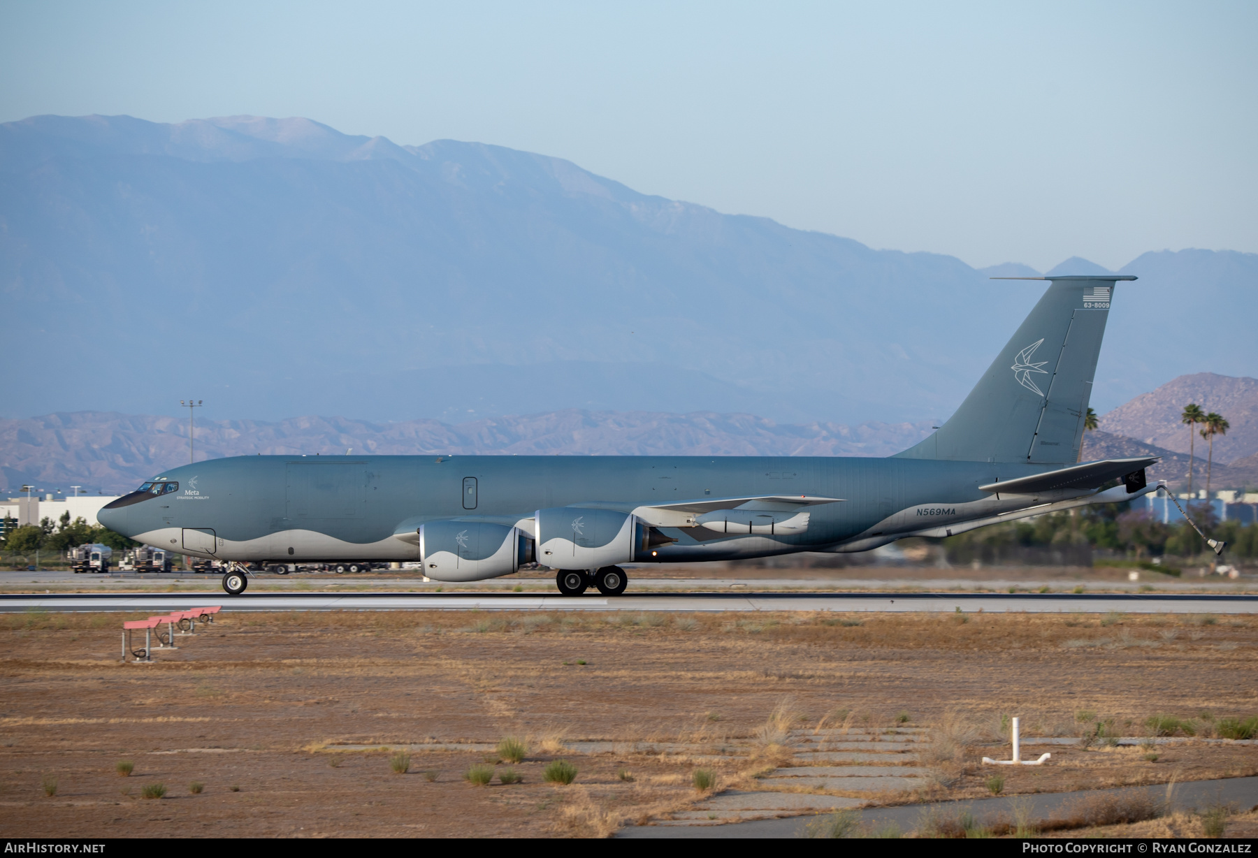 Aircraft Photo of N569MA / 63-8009 | Boeing KC-135R Stratotanker | Meta Strategic Mobility | AirHistory.net #467626