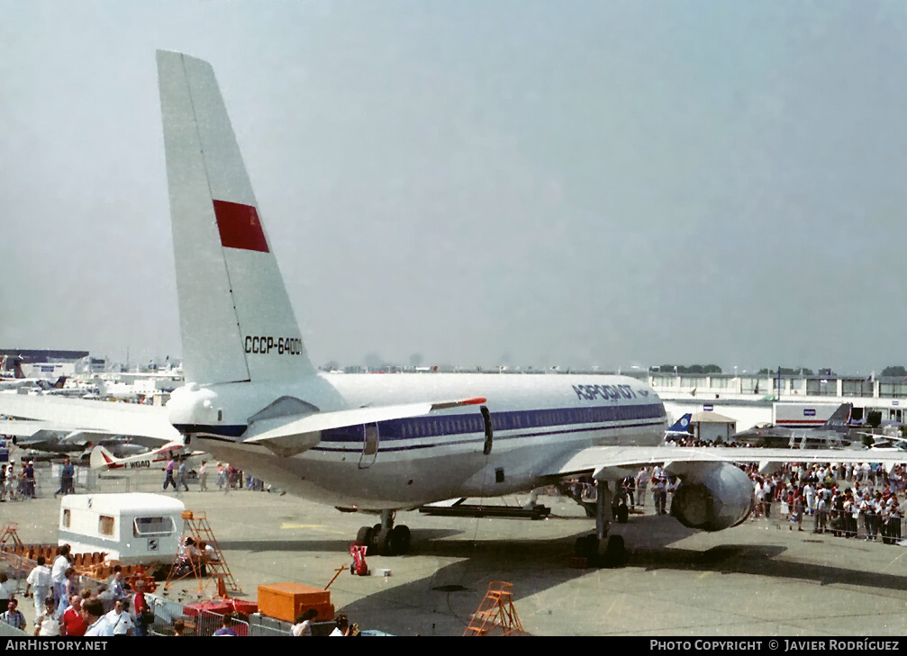 Aircraft Photo of CCCP-64001 | Tupolev Tu-204-300 | Aeroflot | AirHistory.net #467629