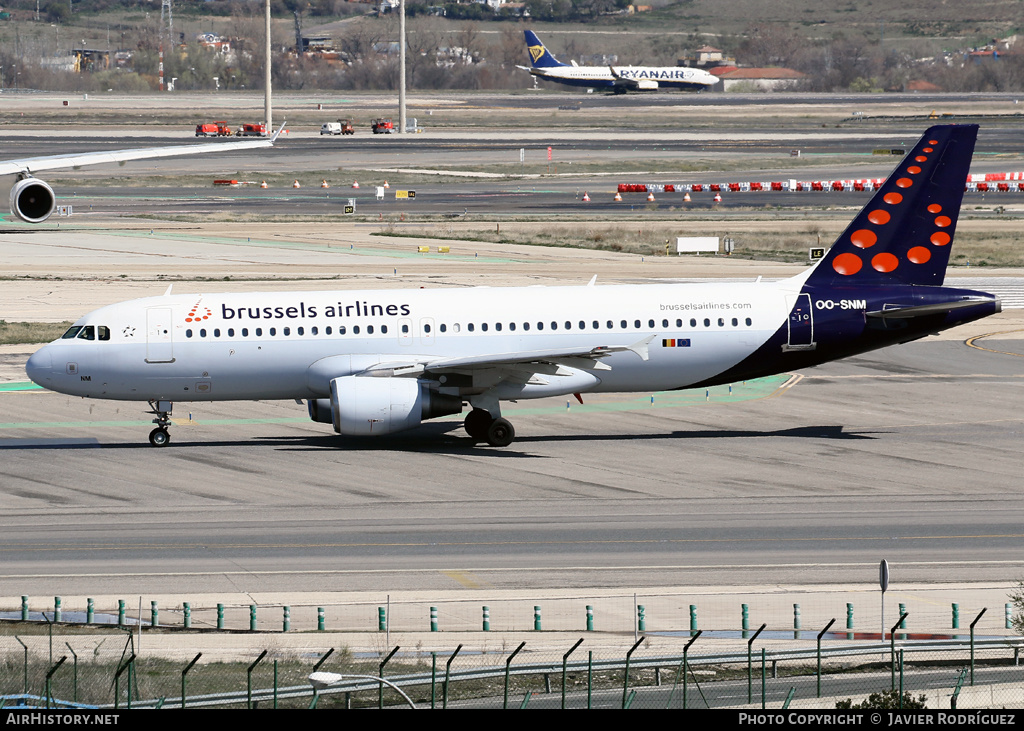 Aircraft Photo of OO-SNM | Airbus A320-214 | Brussels Airlines | AirHistory.net #467630