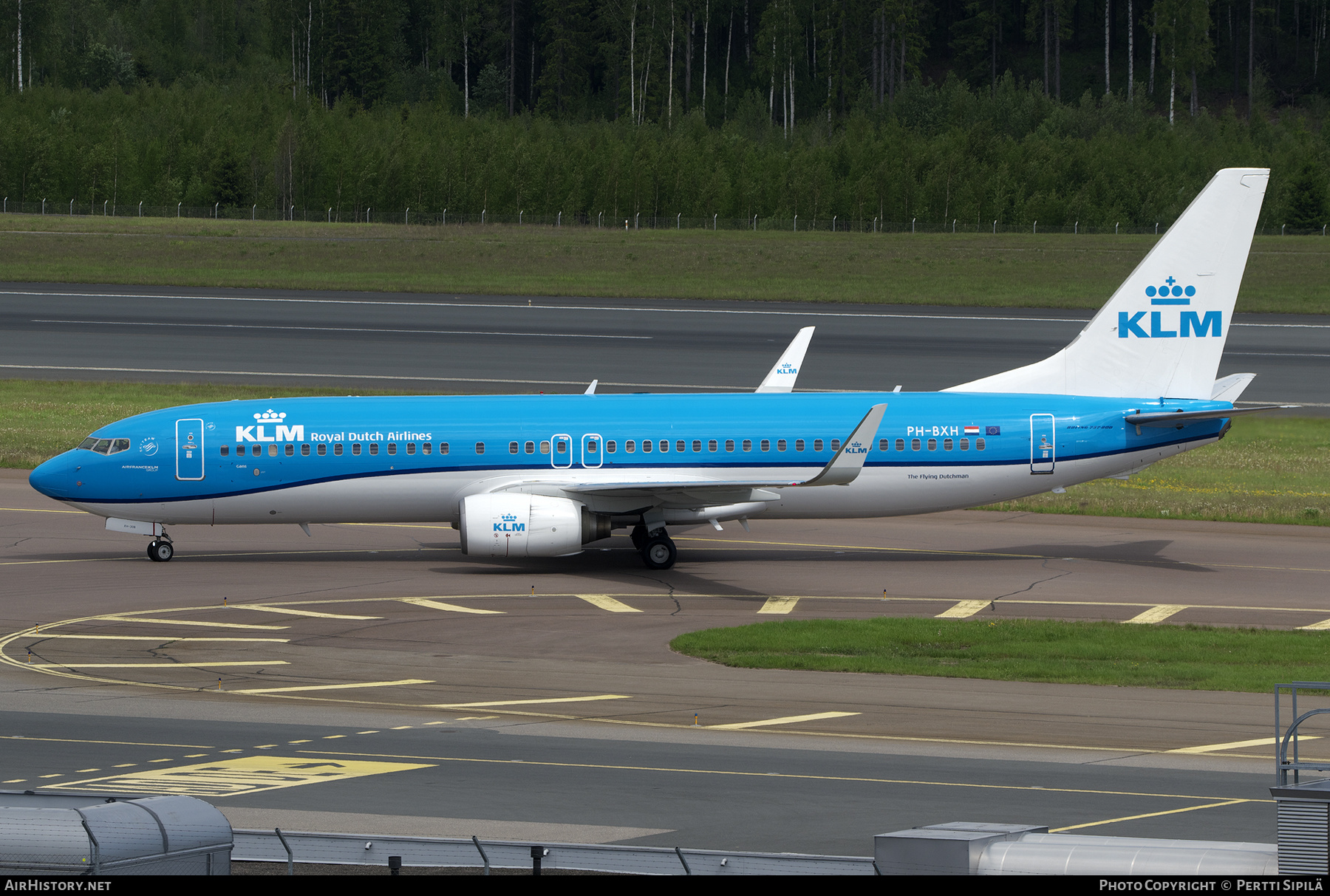 Aircraft Photo of PH-BXH | Boeing 737-8K2 | KLM - Royal Dutch Airlines | AirHistory.net #467783