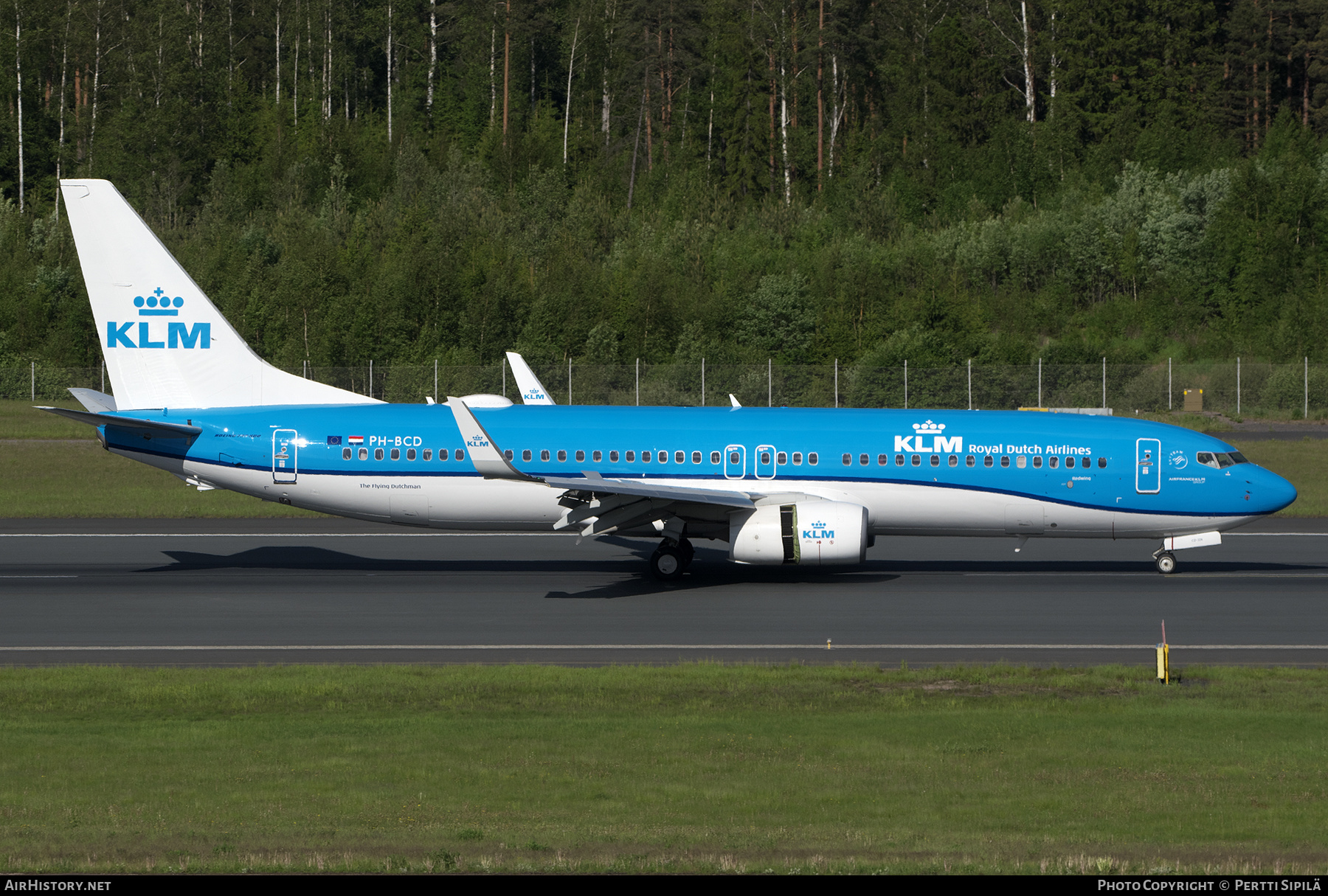 Aircraft Photo of PH-BCD | Boeing 737-8K2 | KLM - Royal Dutch Airlines | AirHistory.net #467784