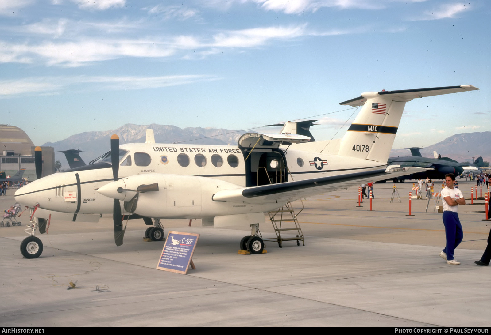 Aircraft Photo of 84-0178 / 40178 | Beech C-12F Huron (B200C) | USA - Air Force | AirHistory.net #467813
