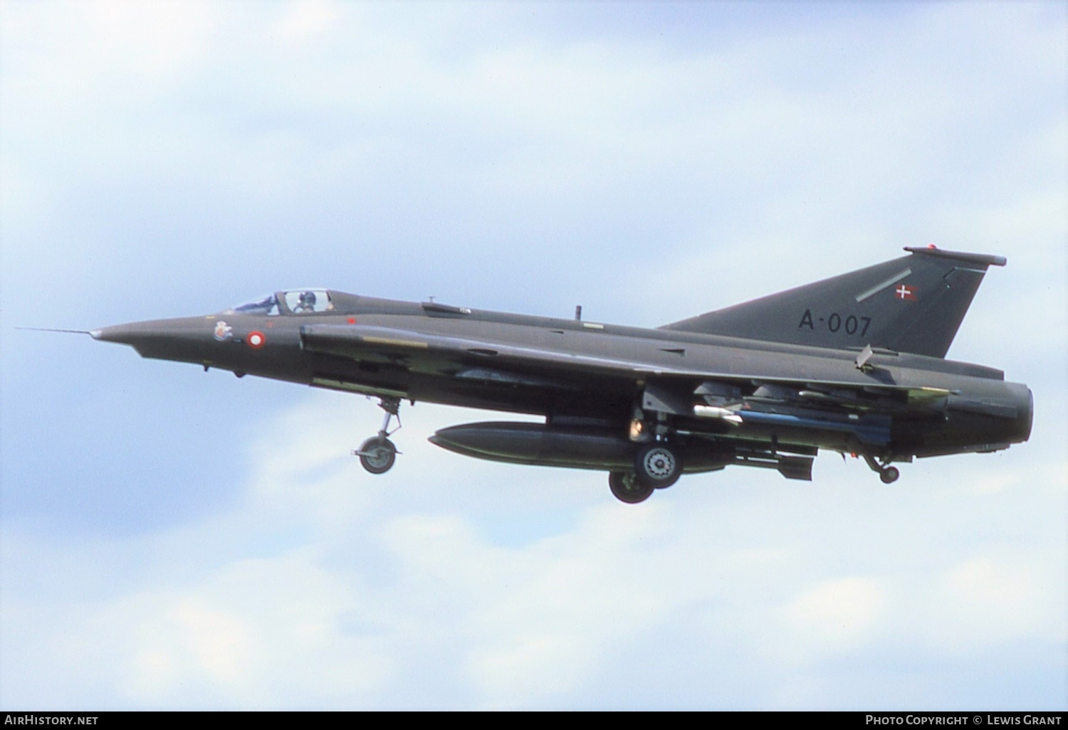Aircraft Photo of A-007 | Saab F-35 Draken | Denmark - Air Force | AirHistory.net #468011
