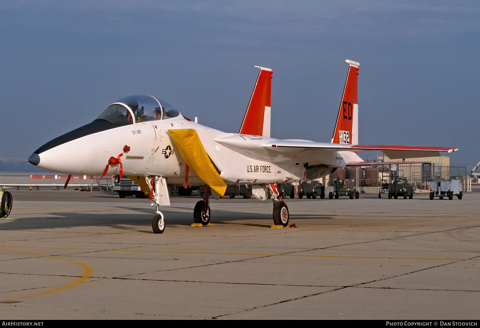 Aircraft Photo of 76-0132 / AF76-132 | McDonnell Douglas F-15B Eagle | USA - Air Force | AirHistory.net #468083