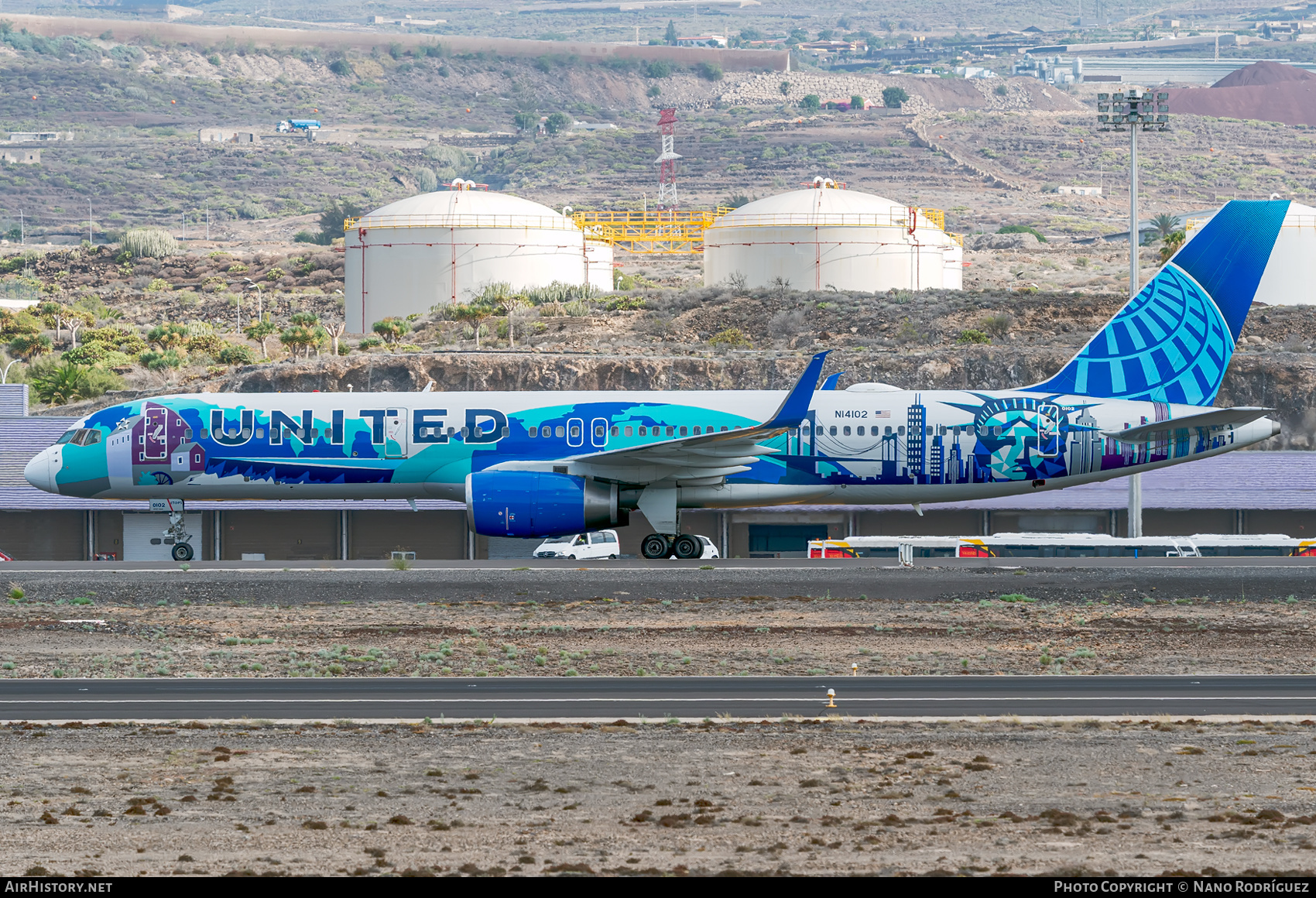 Aircraft Photo of N14102 | Boeing 757-224 | United Airlines | AirHistory.net #468161