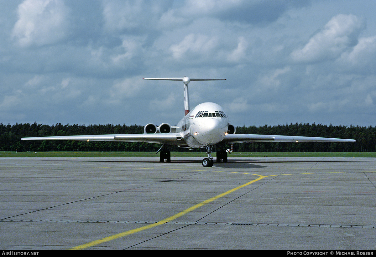 Aircraft Photo of UN-86502 | Ilyushin Il-62 | Trans Asian Airlines - TAA | AirHistory.net #468224