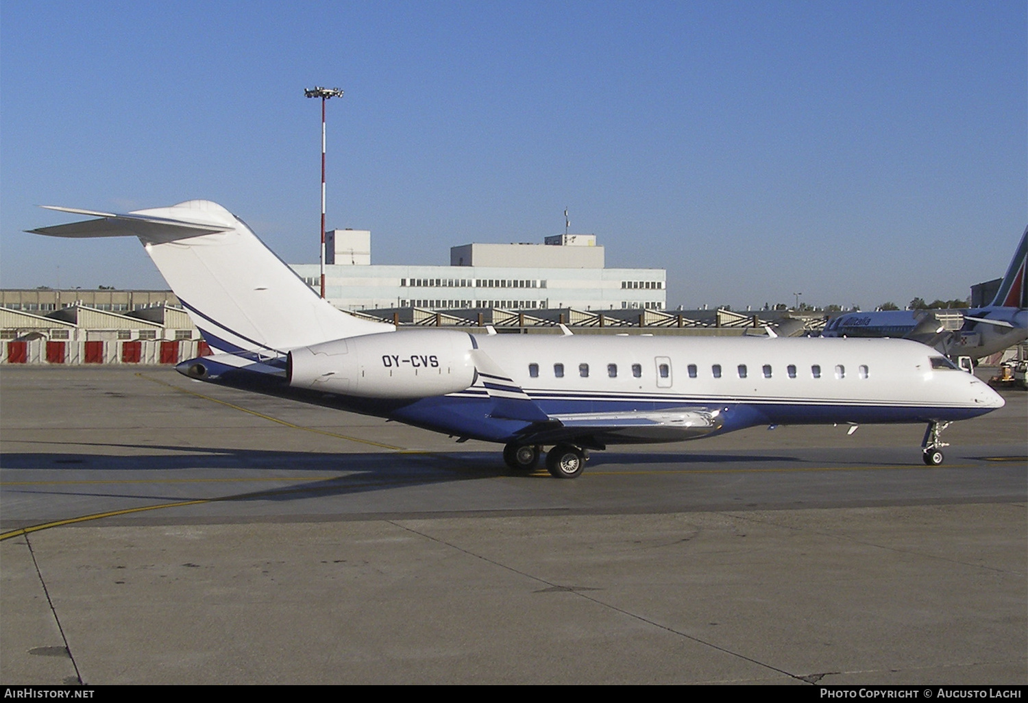 Aircraft Photo of OY-CVS | Bombardier Global Express (BD-700-1A10) | AirHistory.net #468278