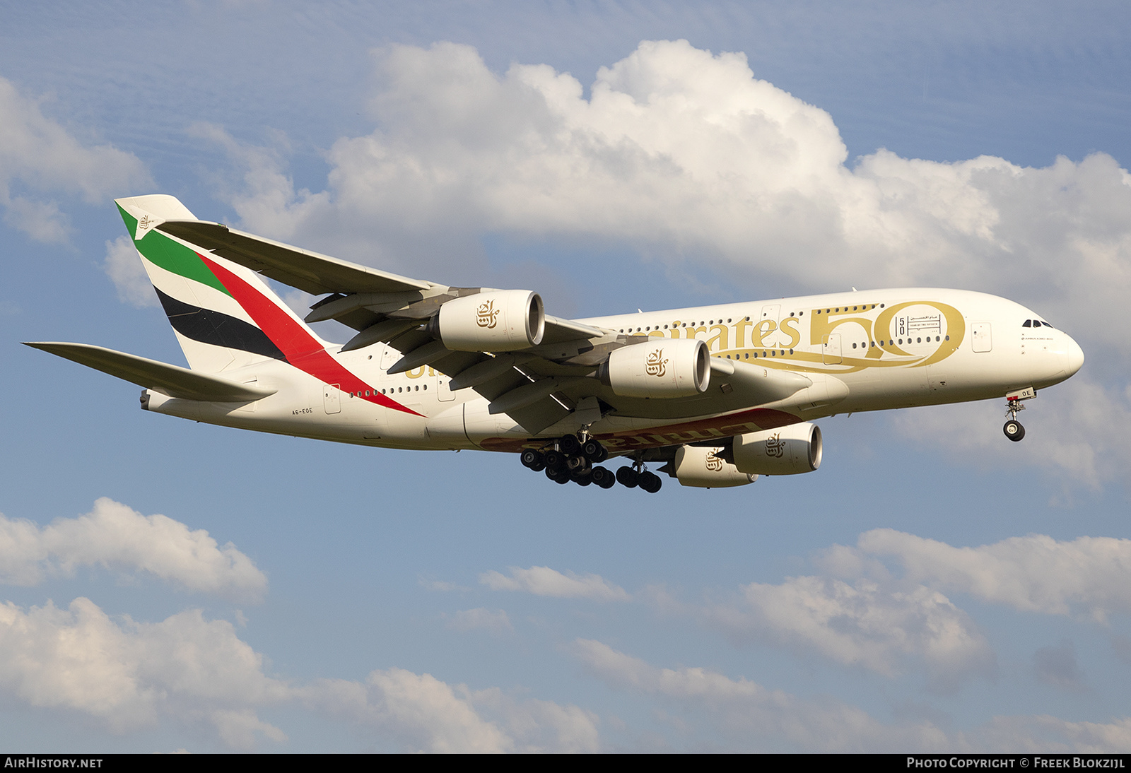 Aircraft Photo of A6-EOE | Airbus A380-861 | Emirates | AirHistory.net #468325