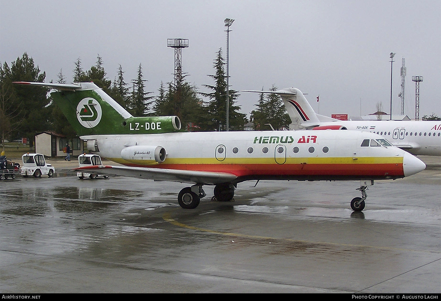 Aircraft Photo of LZ-DOE | Yakovlev Yak-40 | Hemus Air | AirHistory.net #468351