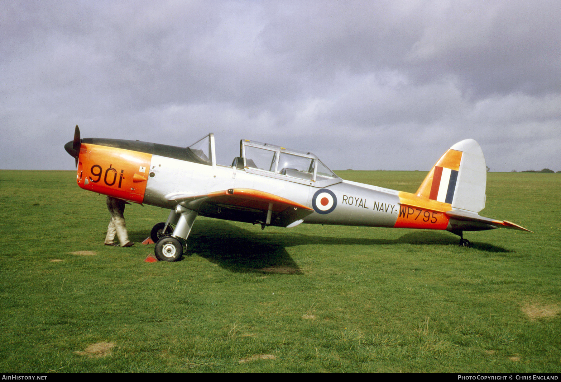 Aircraft Photo of WP795 | De Havilland Canada DHC-1 Chipmunk T10 | UK - Navy | AirHistory.net #468391