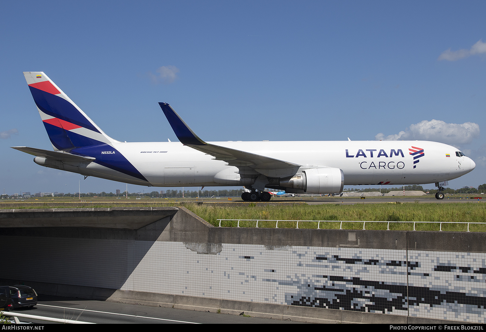 Aircraft Photo of N532LA | Boeing 767-316F/ER | LATAM Cargo | AirHistory.net #468450