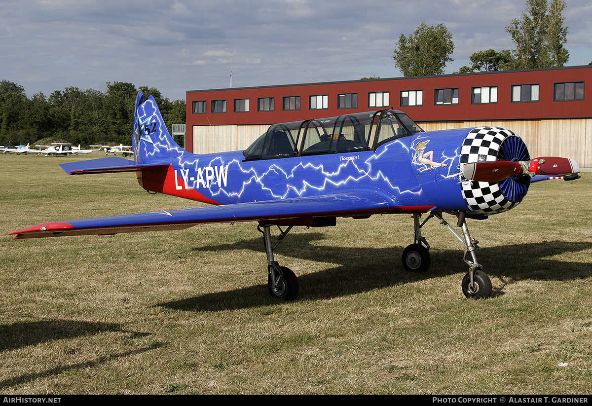 Aircraft Photo of LY-APW | Yakovlev Yak-52 | AirHistory.net #468474