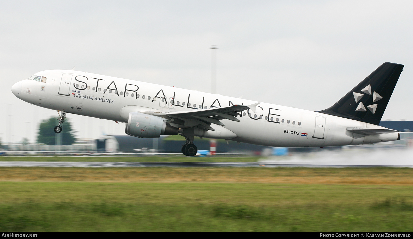 Aircraft Photo of 9A-CTM | Airbus A320-212 | Croatia Airlines | AirHistory.net #468540