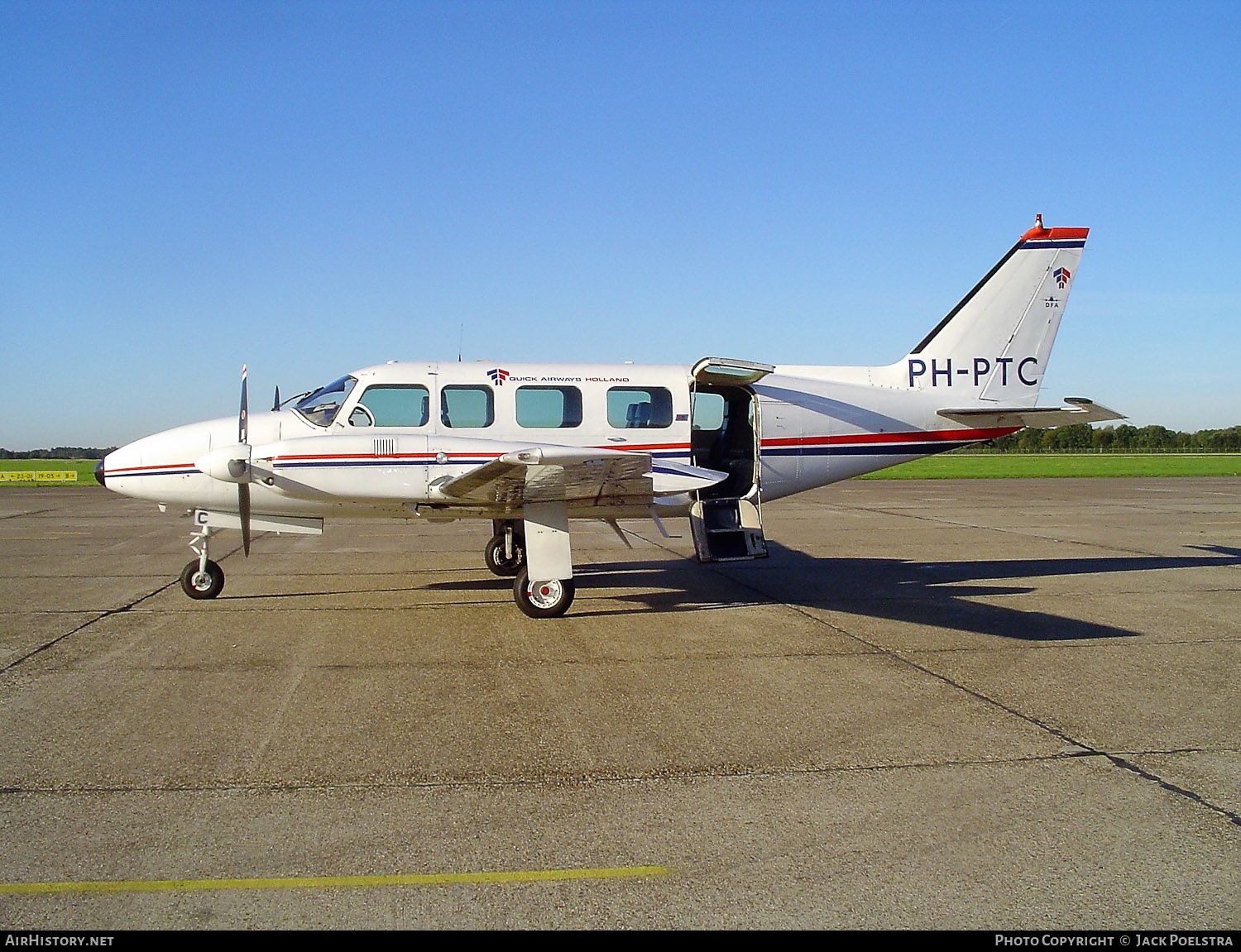 Aircraft Photo of PH-PTC | Piper PA-31-350 Navajo Chieftain | Quick Airways Holland | AirHistory.net #468566