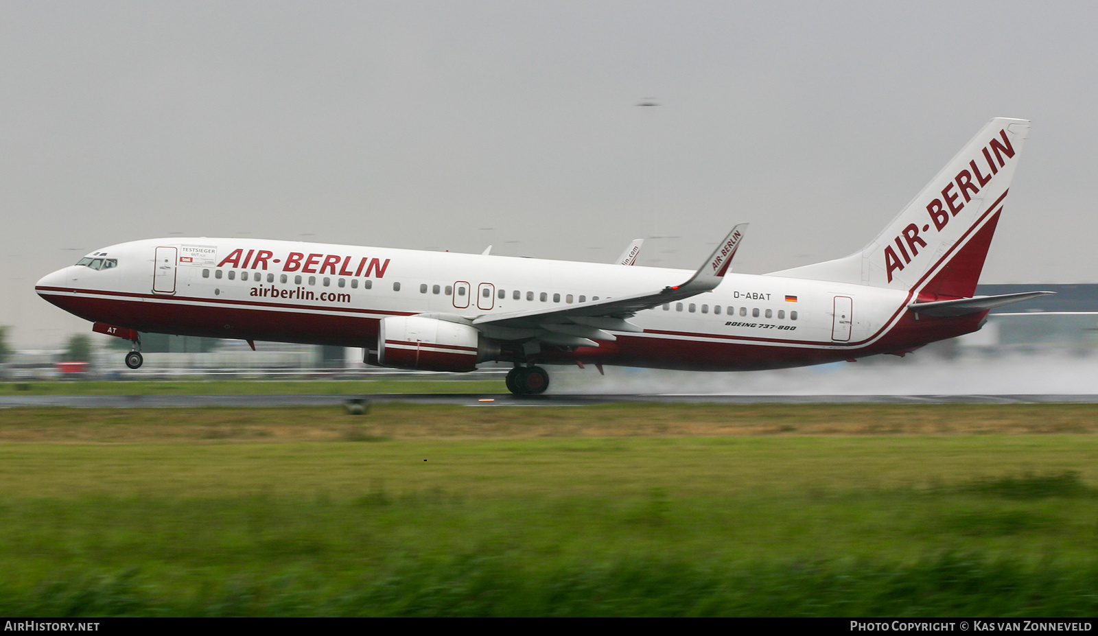Aircraft Photo of D-ABAT | Boeing 737-86J | Air Berlin | AirHistory.net #468570