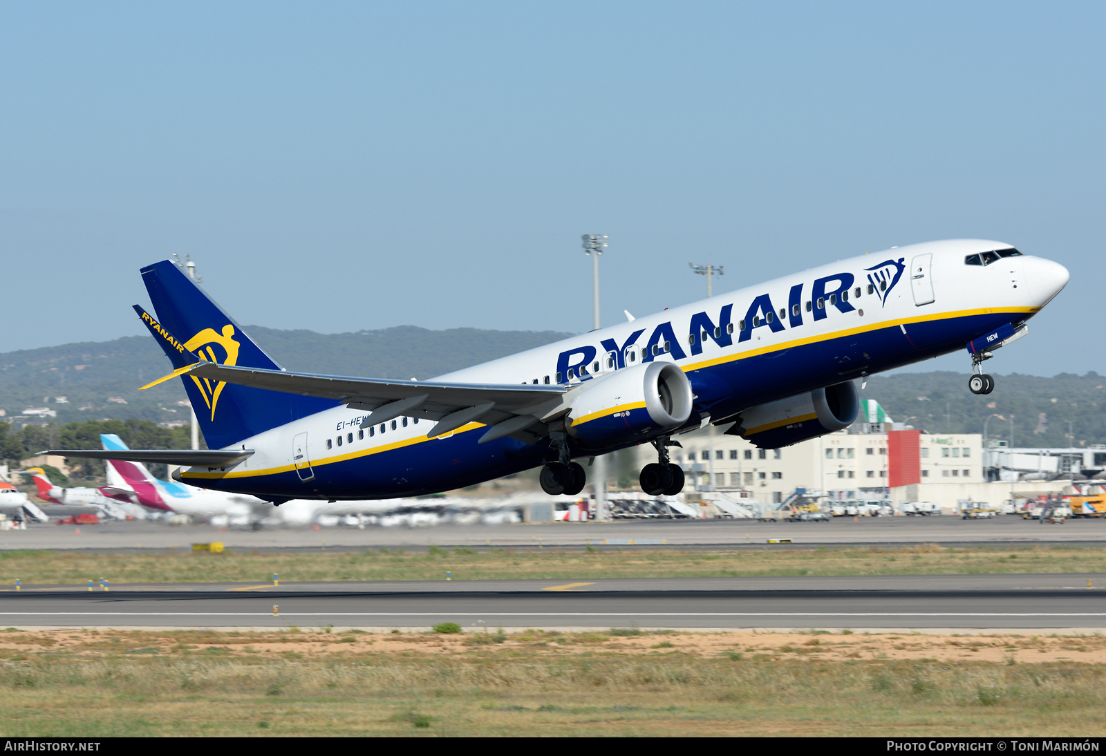 Aircraft Photo of EI-HEW | Boeing 737-8200 Max 200 | Ryanair | AirHistory.net #468679