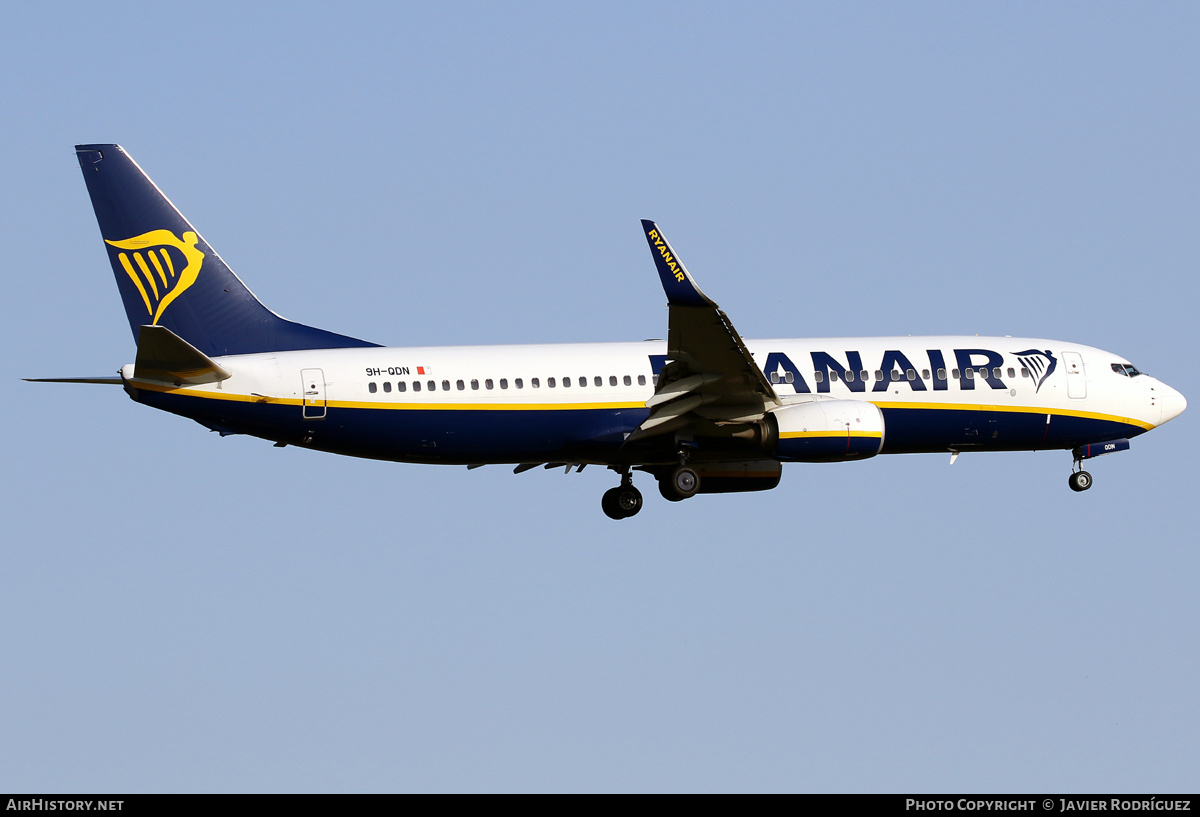 Aircraft Photo of 9H-QDN | Boeing 737-800 | Ryanair | AirHistory.net #468790