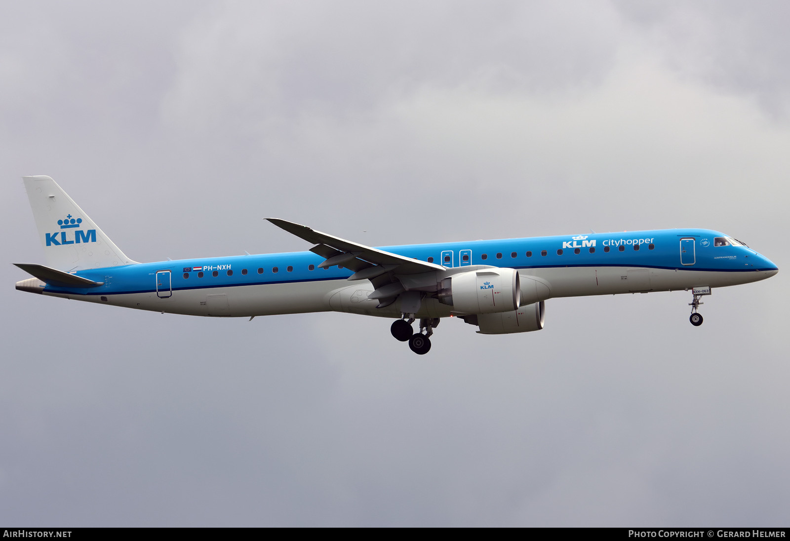 Aircraft Photo of PH-NXH | Embraer 195-E2 (ERJ-190-400) | KLM Cityhopper | AirHistory.net #468831