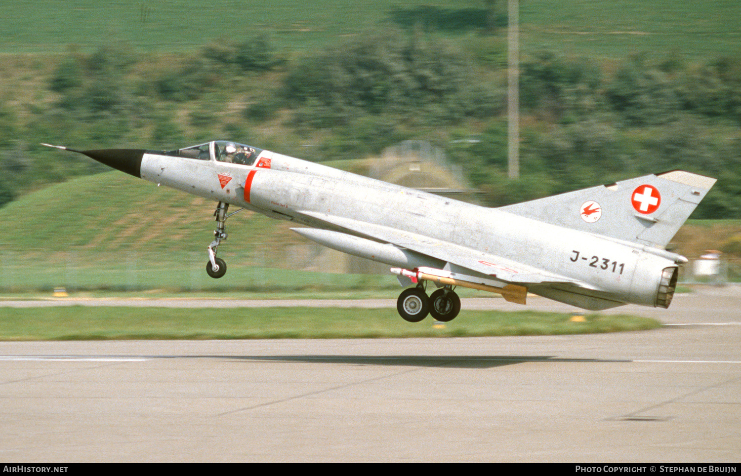 Aircraft Photo of J-2311 | Dassault Mirage IIIS | Switzerland - Air Force | AirHistory.net #468840