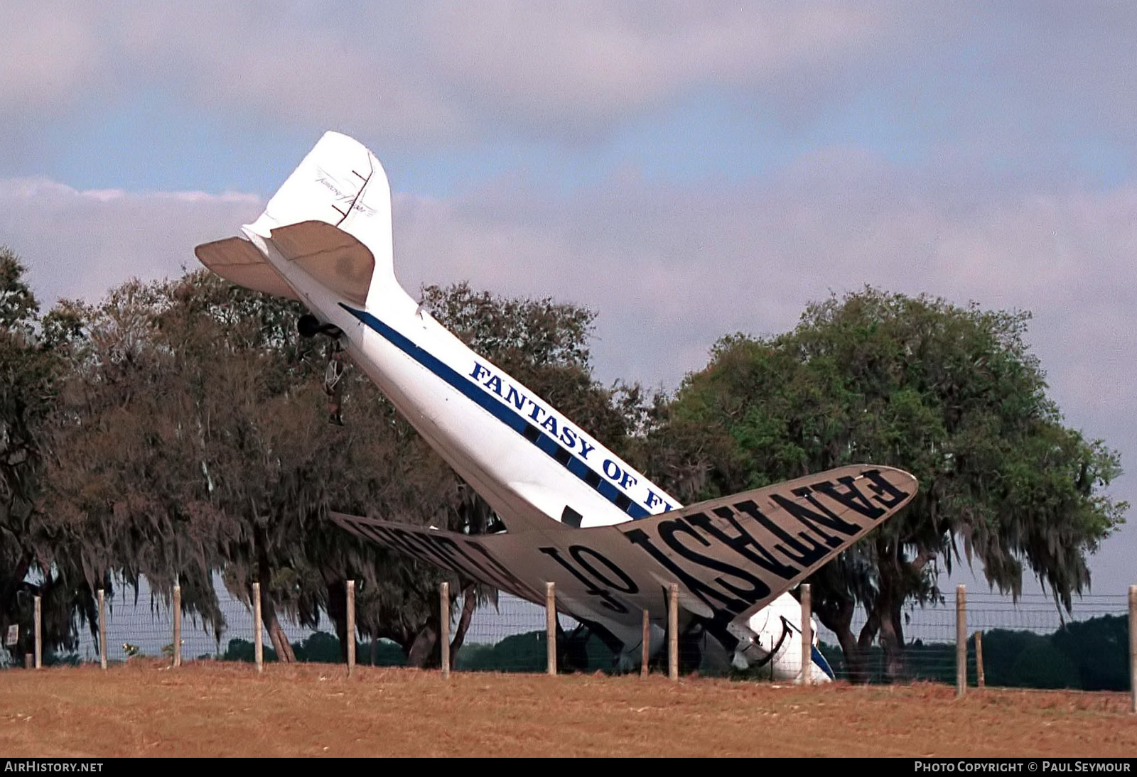 Aircraft Photo of N600RC | Douglas DC-3A-228C | Fantasy of Flight | AirHistory.net #468874