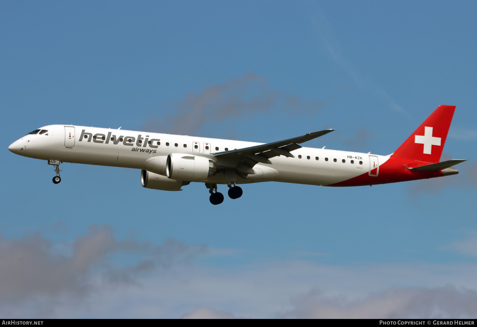 Aircraft Photo of HB-AZK | Embraer 195-E2 (ERJ-190-400) | Helvetic Airways | AirHistory.net #468875