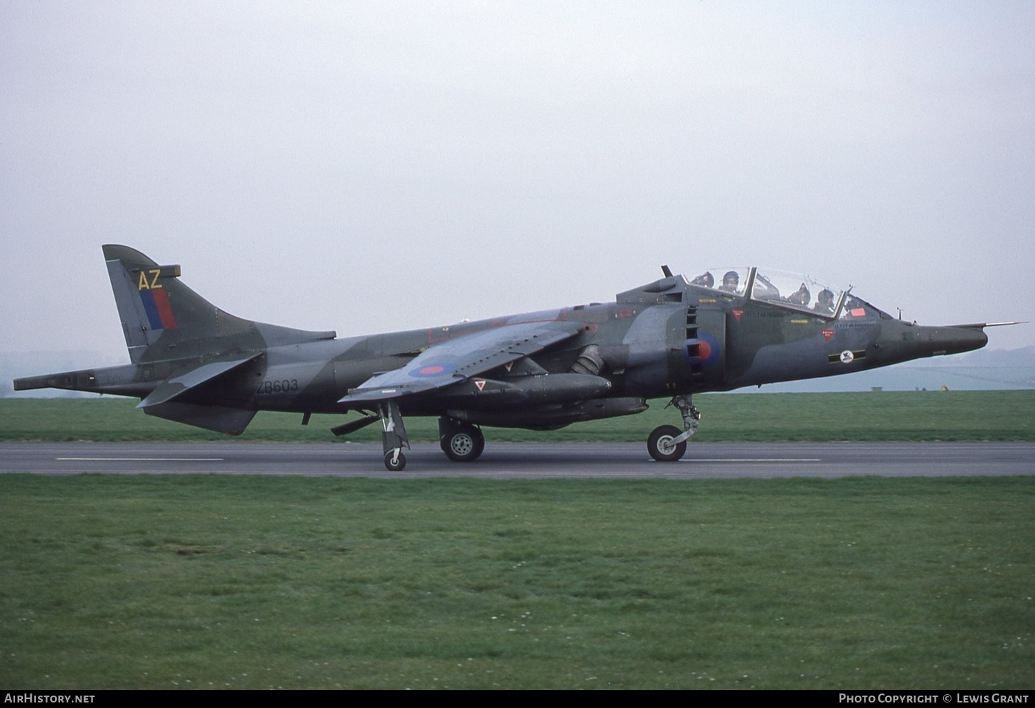 Aircraft Photo of ZB603 | Hawker Siddeley Harrier T4 | UK - Air Force | AirHistory.net #468918