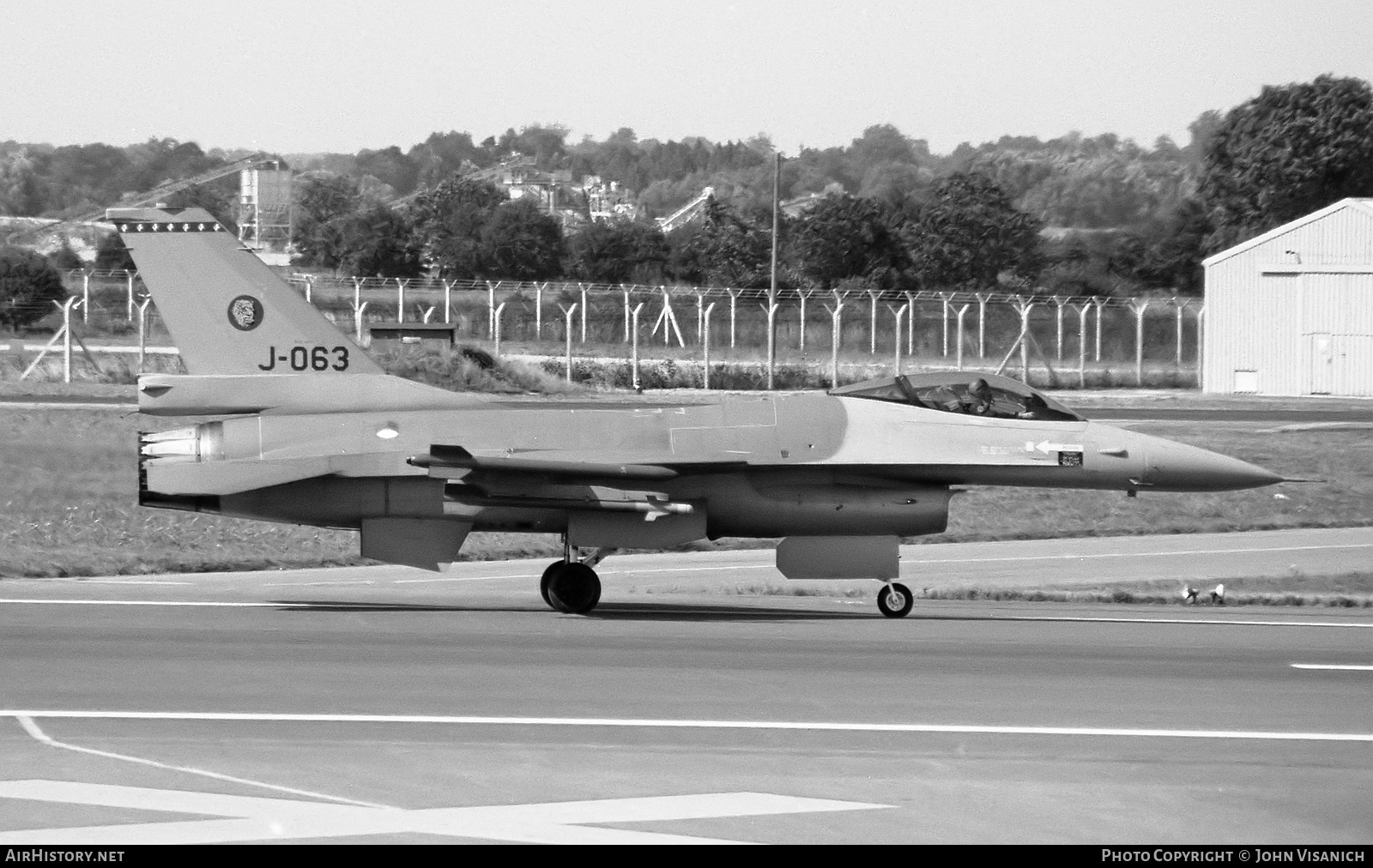 Aircraft Photo of J-063 | General Dynamics F-16A Fighting Falcon | Netherlands - Air Force | AirHistory.net #469035