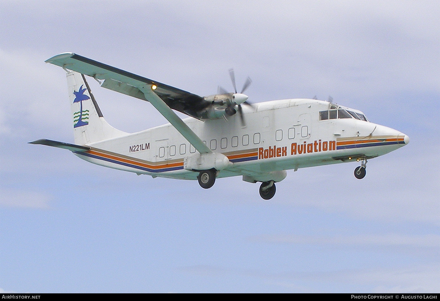 Aircraft Photo of N221LM | Short 360-300F | Roblex Aviation | AirHistory.net #469082
