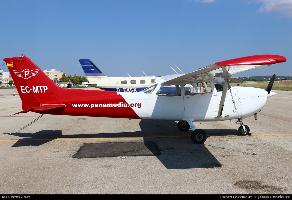 Aircraft Photo of EC-MTP | Cessna 172N Skyhawk II | Panamedia International Flight School | AirHistory.net #469085