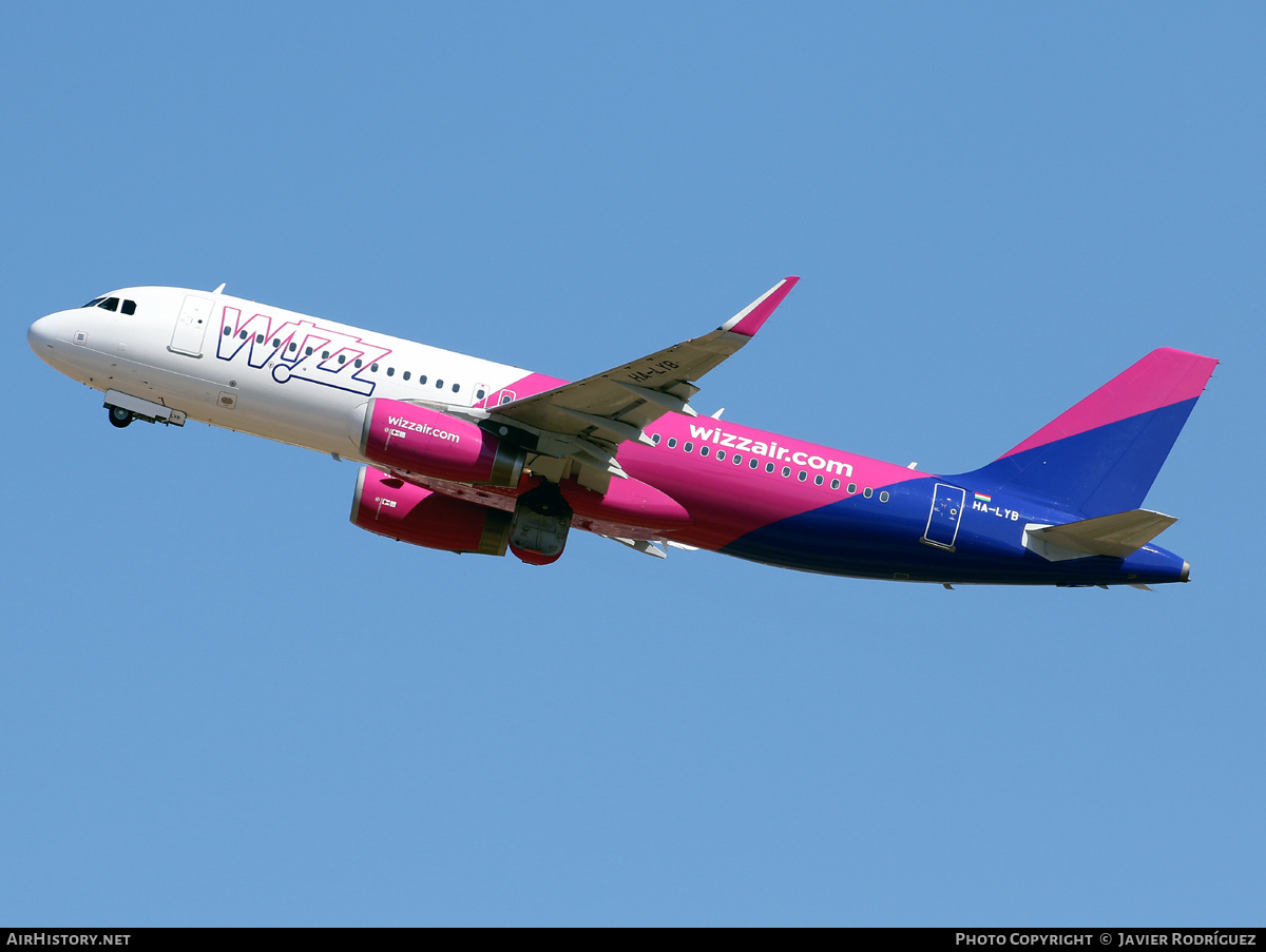 Aircraft Photo of HA-LYB | Airbus A320-232 | Wizz Air | AirHistory.net #469113