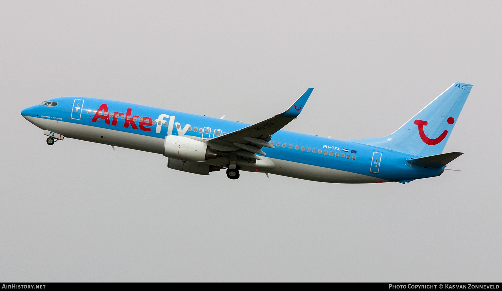 Aircraft Photo of PH-TFA | Boeing 737-8K5 | ArkeFly | AirHistory.net #469122