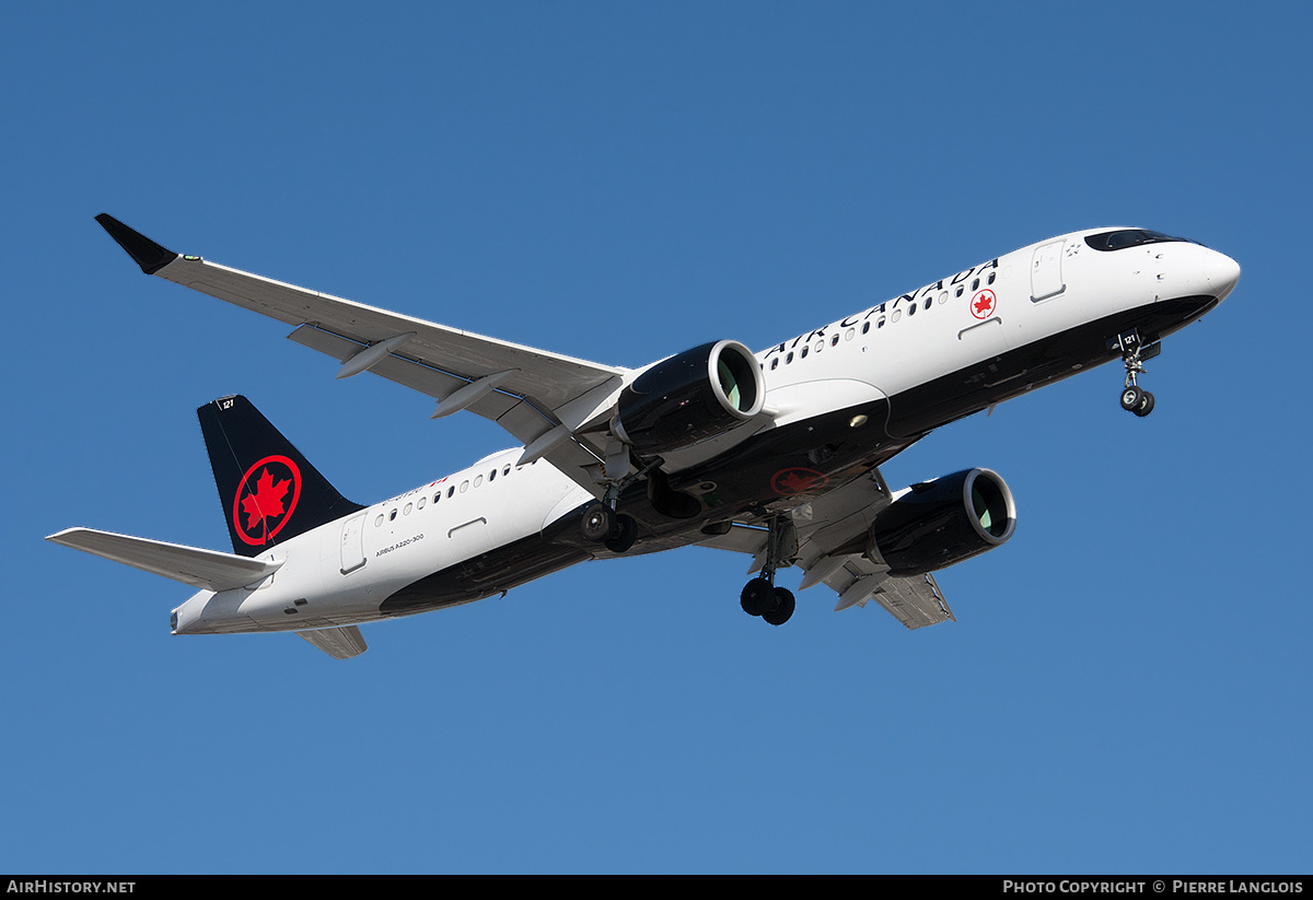 Aircraft Photo of C-GTZU | Airbus A220-371 (BD-500-1A11) | Air Canada | AirHistory.net #469186
